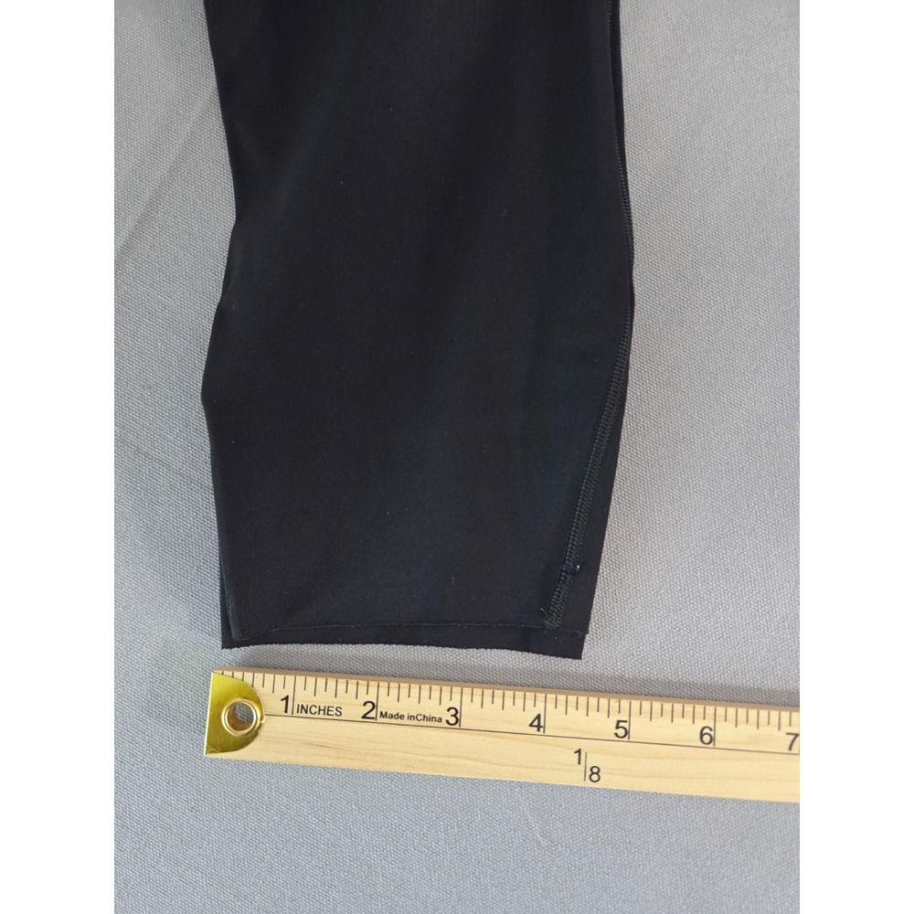 Lululemon Leggings Womens 6 Black Base Pace Crop Running Stretch Pants Outdoor - Picture 8 of 8
